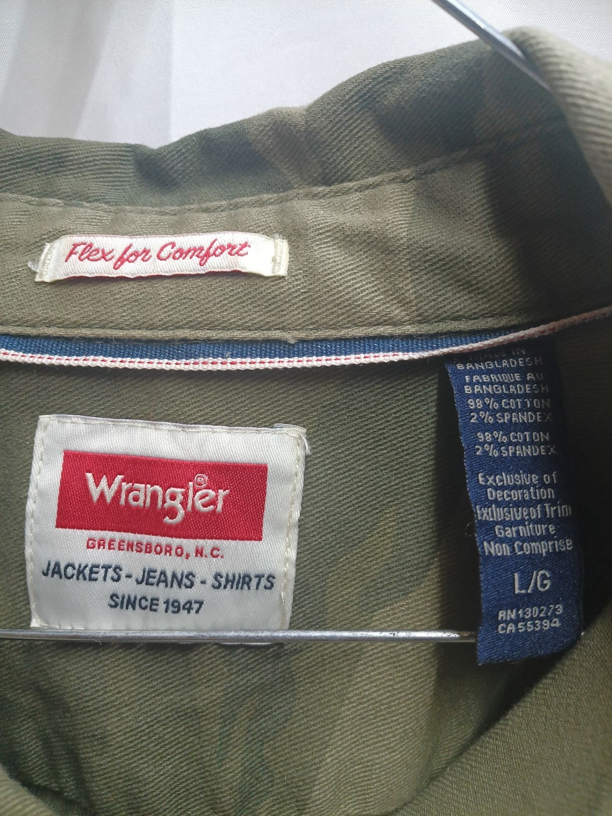 Wrangler Men's Camo Long Sleeve Button Up Shirt Flex for Comfort Size L G